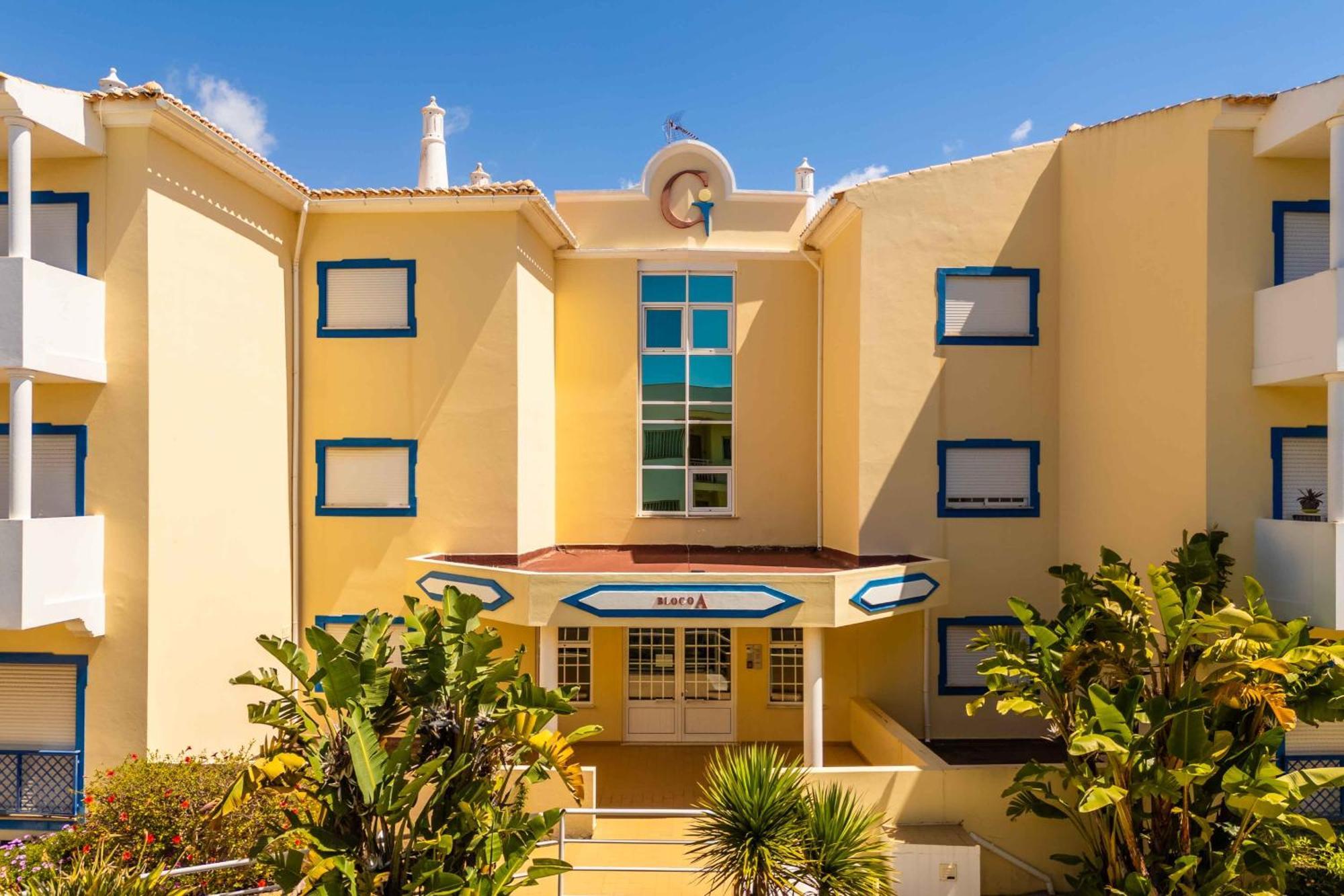 Apartamentos Bosque Sao Jose 阿尔布费拉 外观 照片