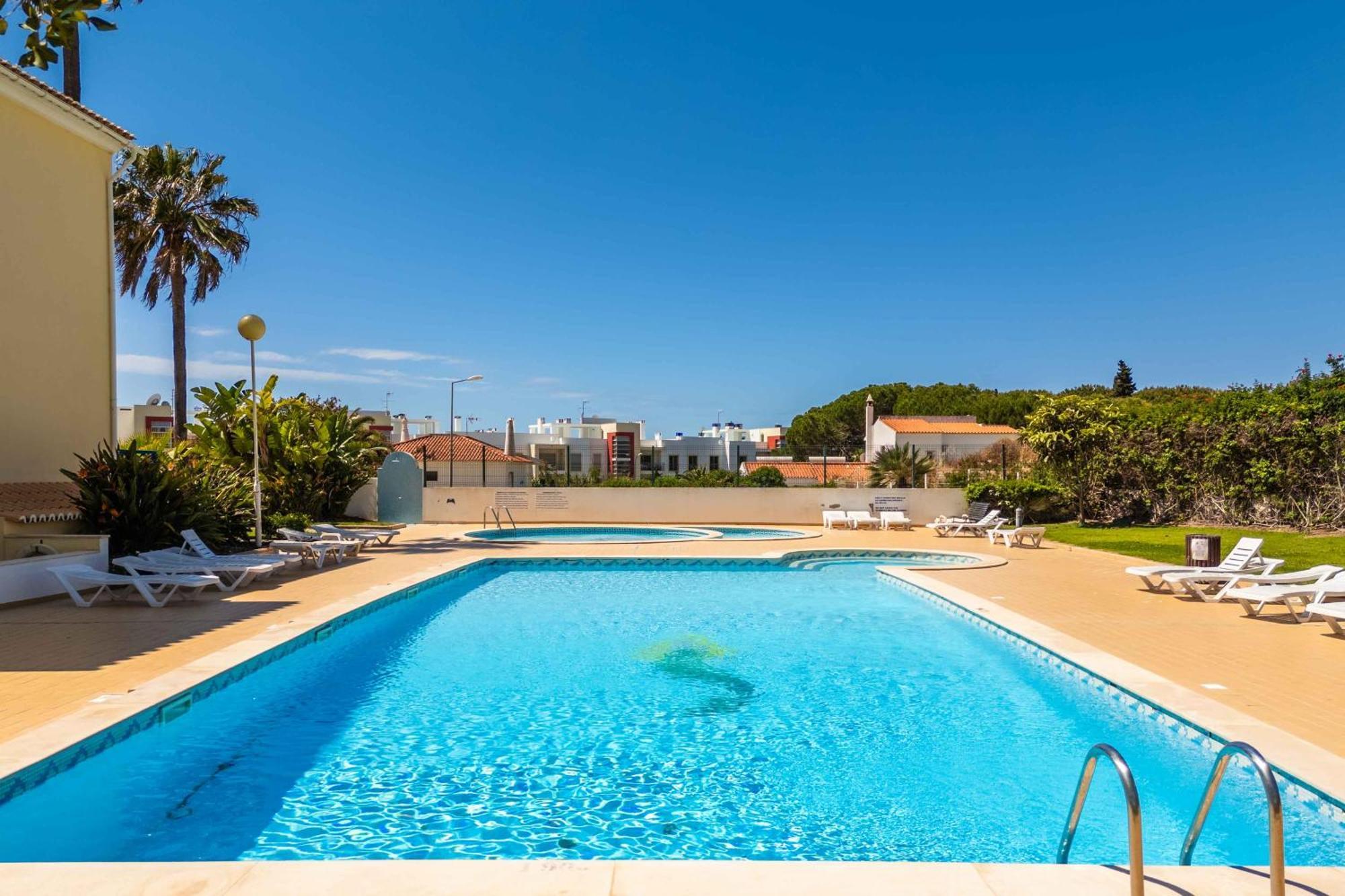Apartamentos Bosque Sao Jose 阿尔布费拉 外观 照片